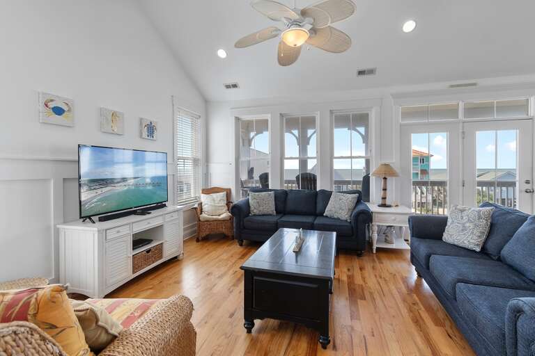Living Room 
GW 6-10-25