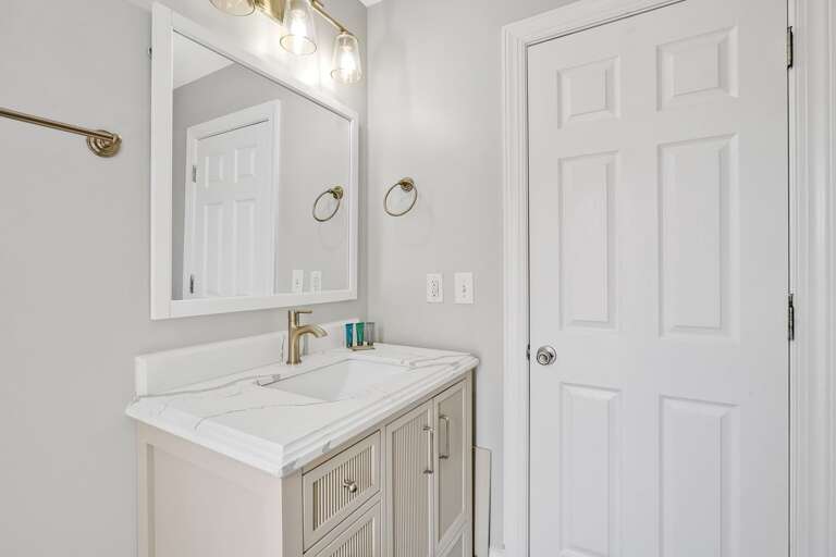 Full Bathroom Vanity
CG 6-4-25