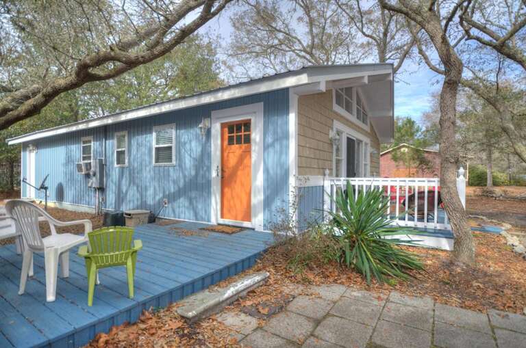 Reel Thrill 215 NE 55th St Oak-large-002-007-DeckSide Entrance-1500x995-72dpi