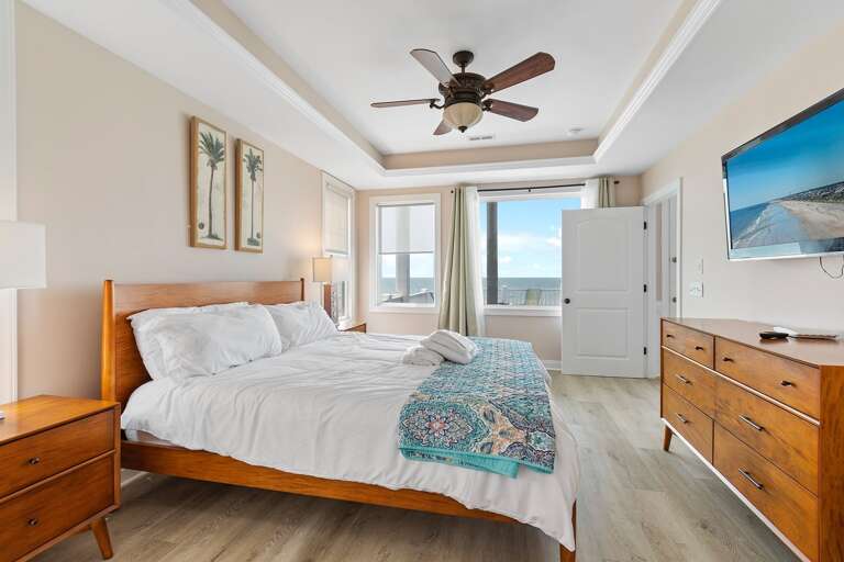 1st floor master bedroom
