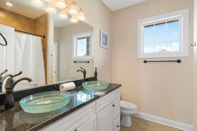 1st floor shared bathroom