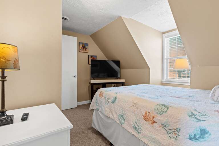 Bedroom 
CAM 10-23-25