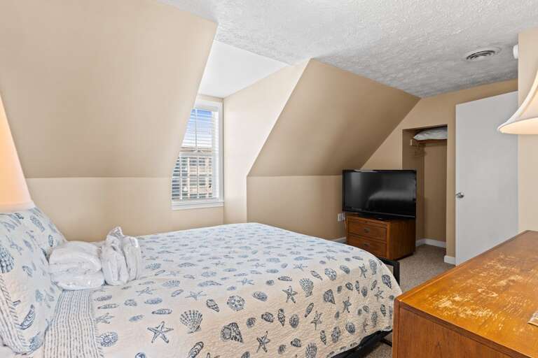 Bedroom 
CAM 10-23-25