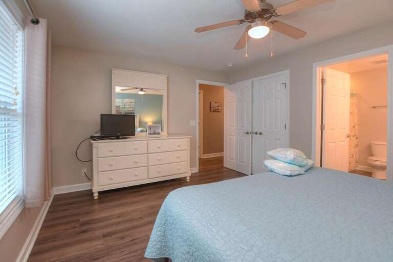 Bedroom 
GW 9.2022