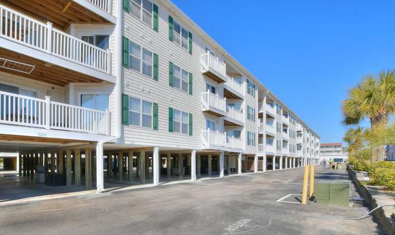 Exterior of Condo
GW 9.2022