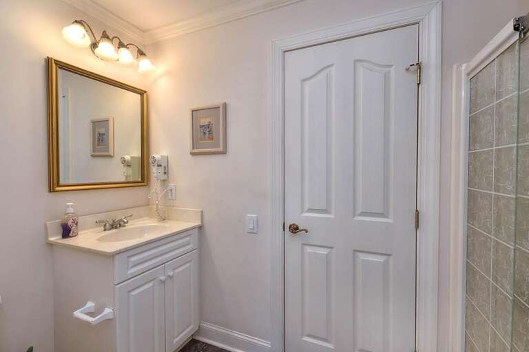 Stonesthrow 8601 E Oak Island-large-020-038-DSC 6411 2 3 Enhancer-1500x1000-72dpi