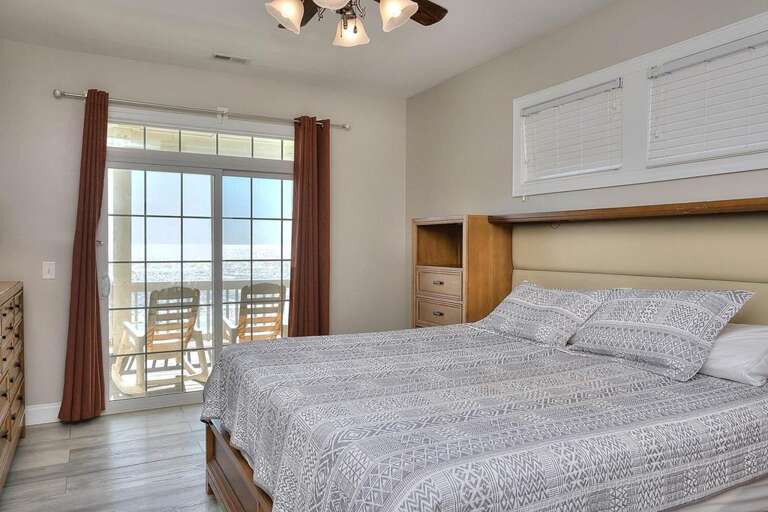 Grey King Bed
