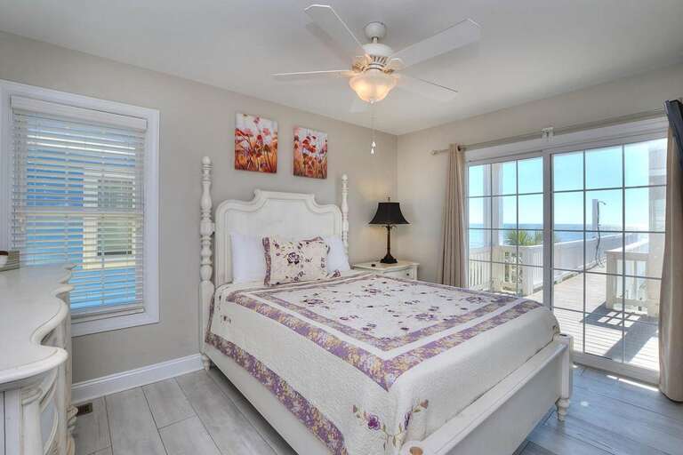 Utopia 33 BR 4 Queen