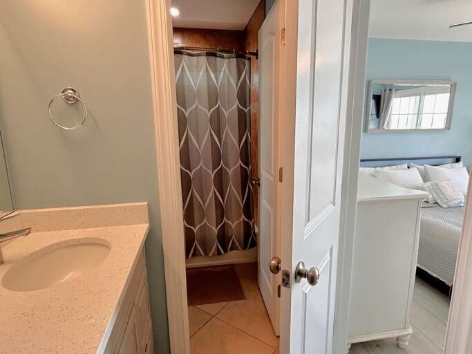 Jack & Jill Bath Vanity & Shower
JR 12/12/24