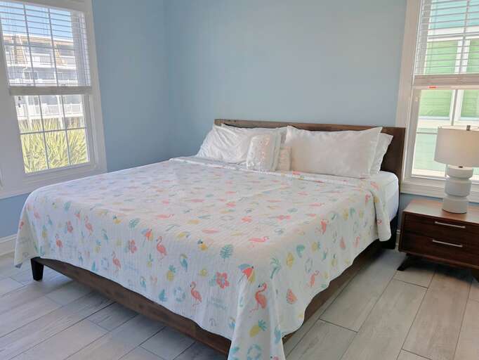 King Bed
JR 12/12/24