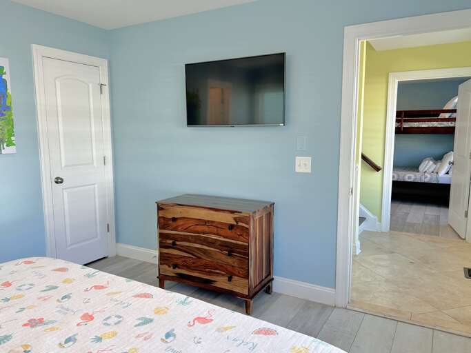 TV in King Bedroom
JR 12/12/24