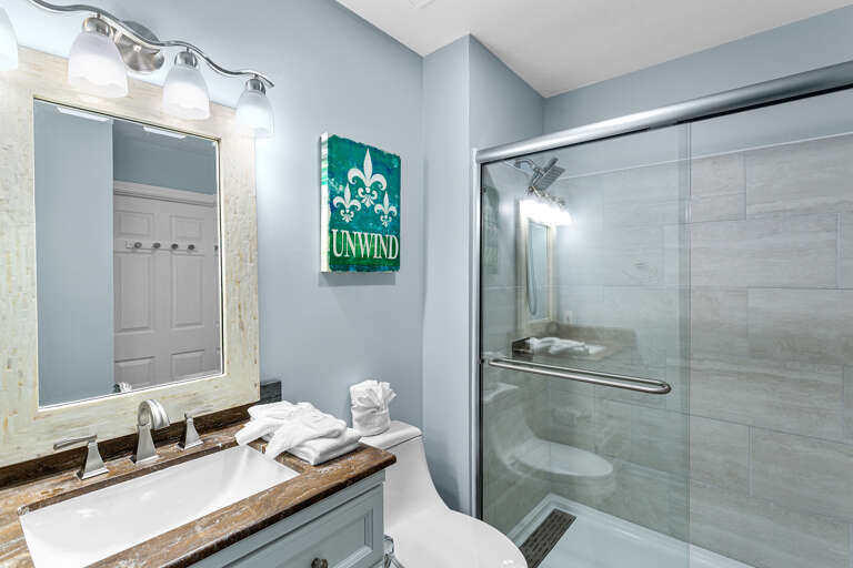 Windancer 410 Master Bathroom