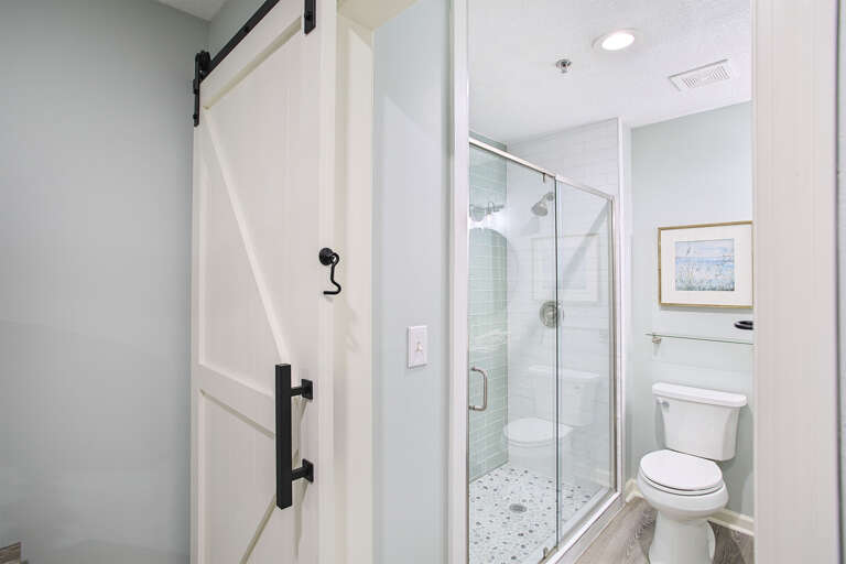 21-Windancer-411-Master-Bath