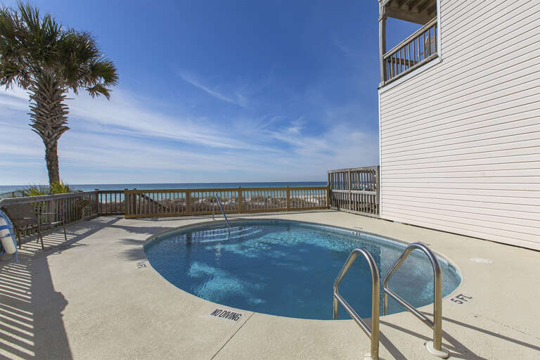 Southern-Exposures-Community-Pool