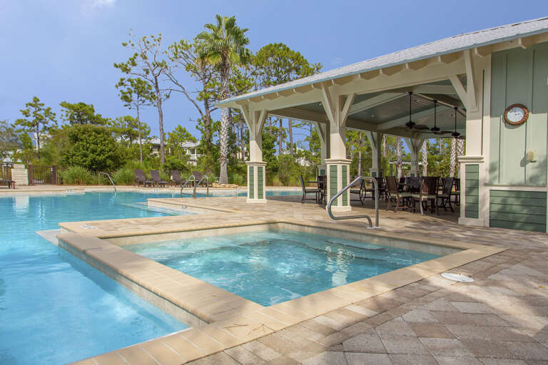 19-Nature-Walk-Hot-Tub