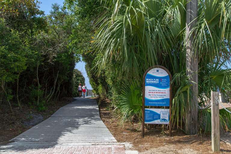 Gulf-Point-Rd-Beach-Access