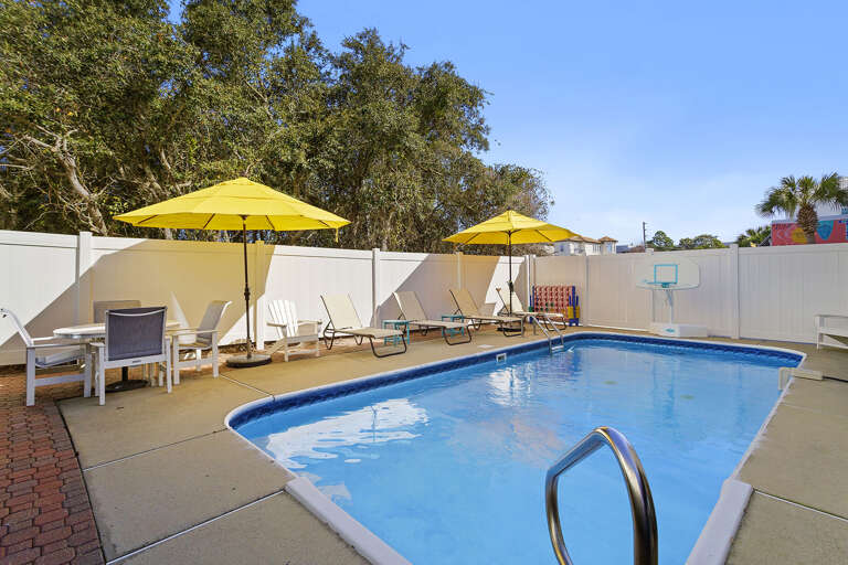 24-Pelican-Place-Pool