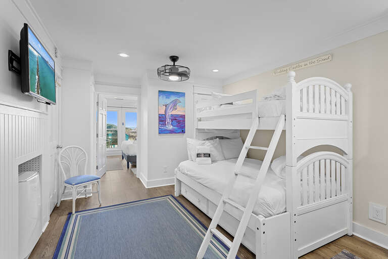 24-Sea-Haunts-3A-Bunk-Room 24-Sea-Haunts-3A-Bunk-Room