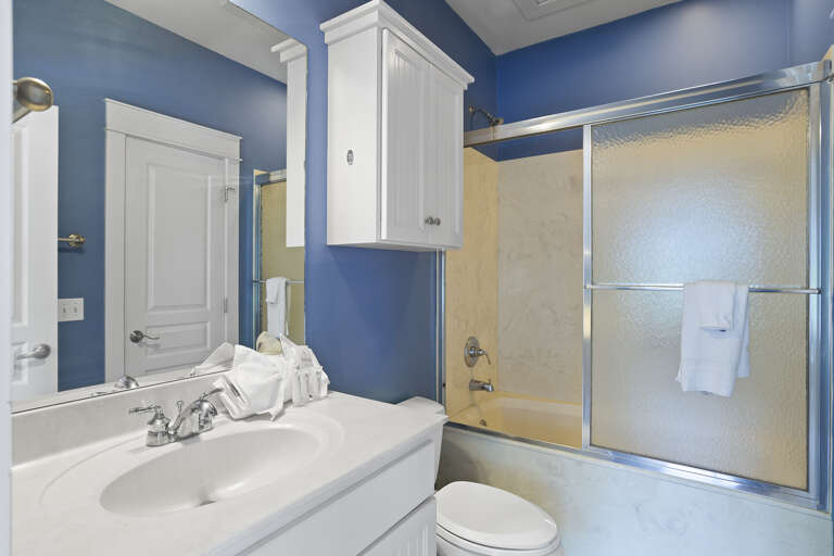 24-Coastal-Cabana-Guest-Bathroom-3 24-Coastal-Cabana-Guest-Bathroom-3