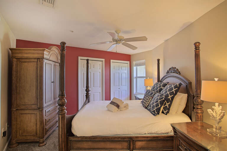 21-Amalfi-Coast-311A-Bedroom