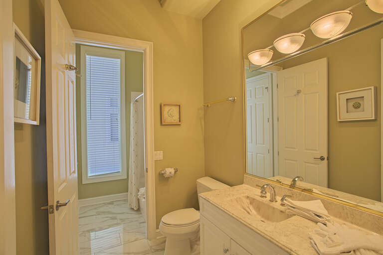 21-Paradis-Bathroom-2