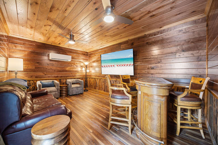 Paradis Man Cave Alt
