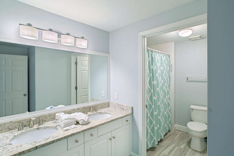 20-Majestic-Sun-411A-Master-Bath