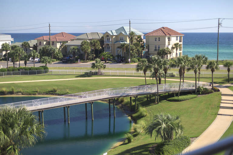 19-Amalfi-Coast-Boardwalk
