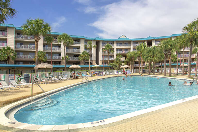 19-Amalfi-Coast-Pool