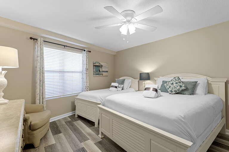 Amalfi Coast 415B Guest Bedroom Alt