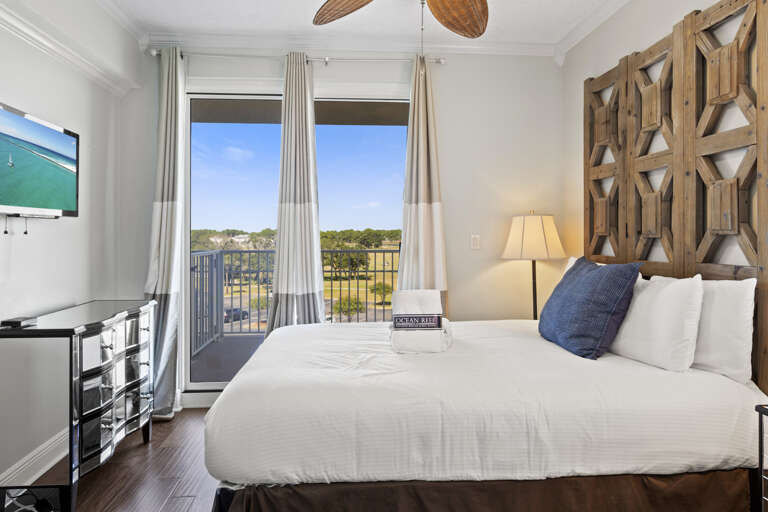 22-Ariel-Dunes-I-401-Bedroom-2