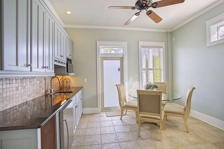 20-About-Time-At-Redfish-Wet-Bar 20-About-Time-At-Redfish-Wet-Bar