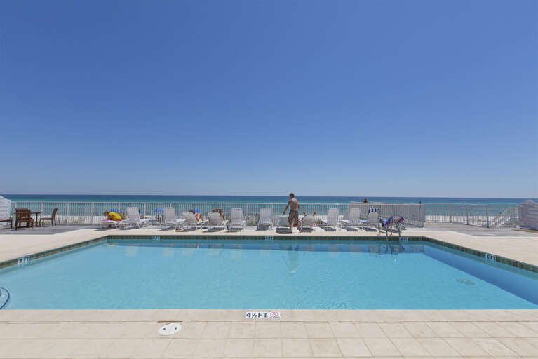 Carillon Beachfront Pool Alt