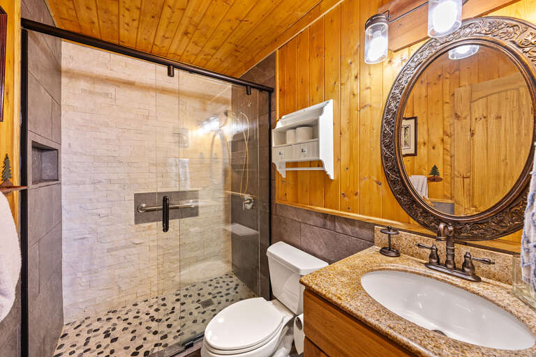 Gatlinburg Master Bathroom