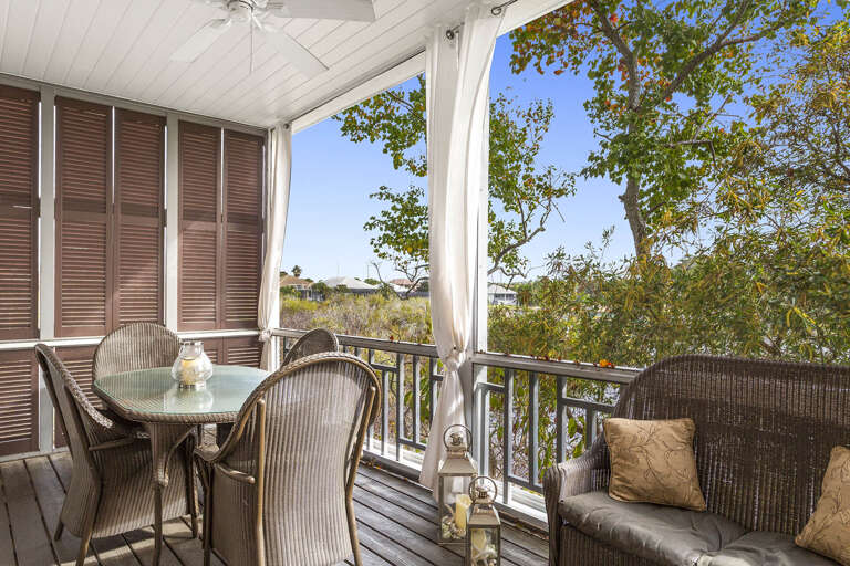 22-Islamorada-Balcony
