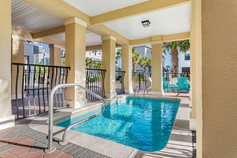 Beach Kisses Pool Beach Kisses Pool