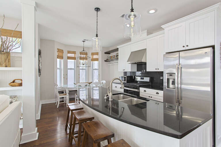 21-Destin2bHere-Kitchen 21-Destin2bHere-Kitchen