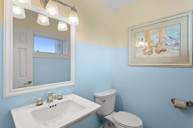 24-Shoreline-Villas-11-Powder-Room