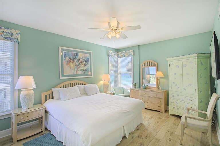 21-Grandview-201-Guest-Bed