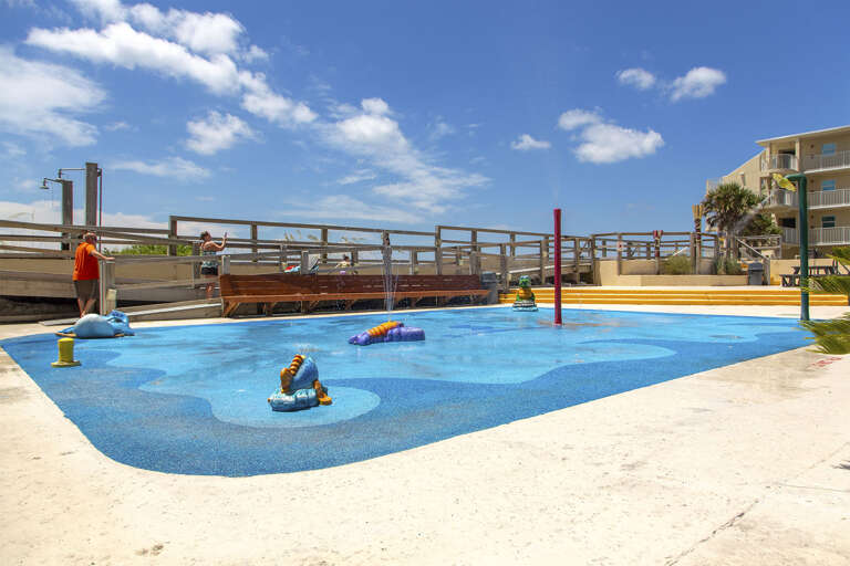 19-Sundestin-Splash-Pad