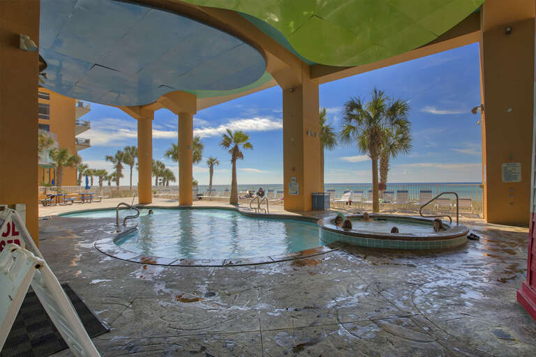 Splash-Covered-Pool-Area