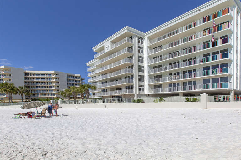 19-Waterview-Towers-Beach