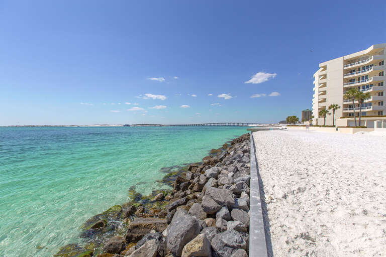 19-Waterview-Towers-West-Beach