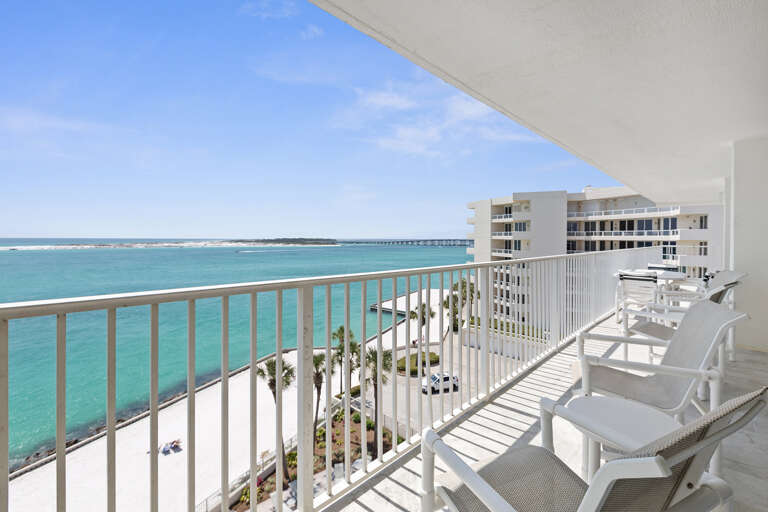 23-Waterview-Towers-603-Balcony-Alt