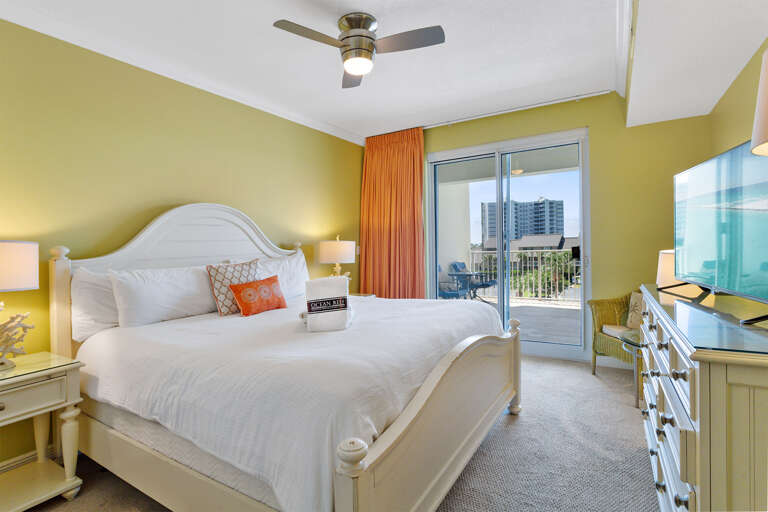 22-Ariel-Dunes-II-307-Master-Bed