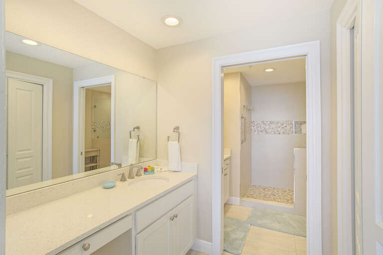 22-Emerald-Dunes-203-Master-Bath