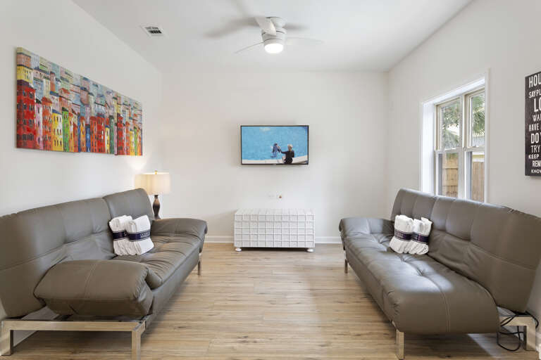 22-Sea-The-Sun-Bonus-Room