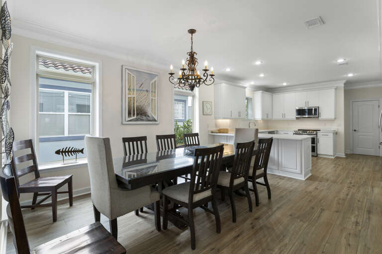 22-Sea-The-Sun-Dining