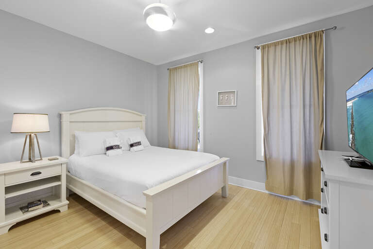 23-Hemingway-at-30A-Bedroom-2