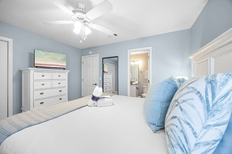 Inlet Dunes 209 Primary Bedroom Alt